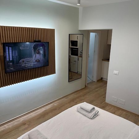 4Seasonsgea , New Modern Apartment In Тирана Экстерьер фото